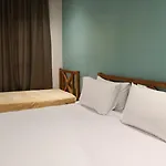 Bed & Breakfast Lab
