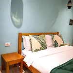 Lab Bed & Breakfast