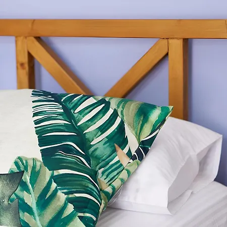 فندق مبيت وإفطار Lab Bed & Breakfast فلورا