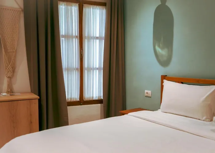 Lab Bed & Breakfast فندق مبيت وإفطار