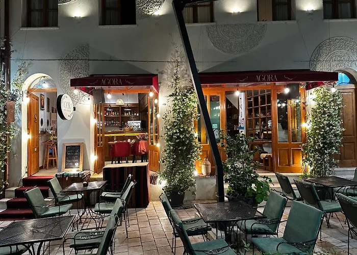 Lab Bed & Breakfast فندق مبيت وإفطار فلورا